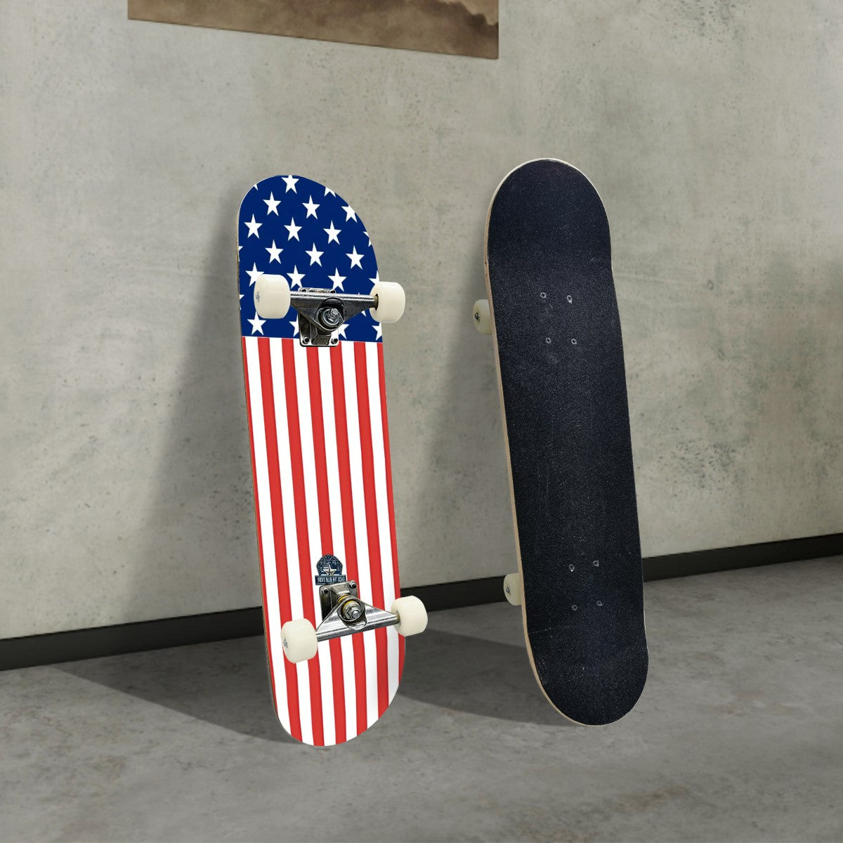 American Flag Inspired High-Quality Complete Skateboard - Patriotic Fun